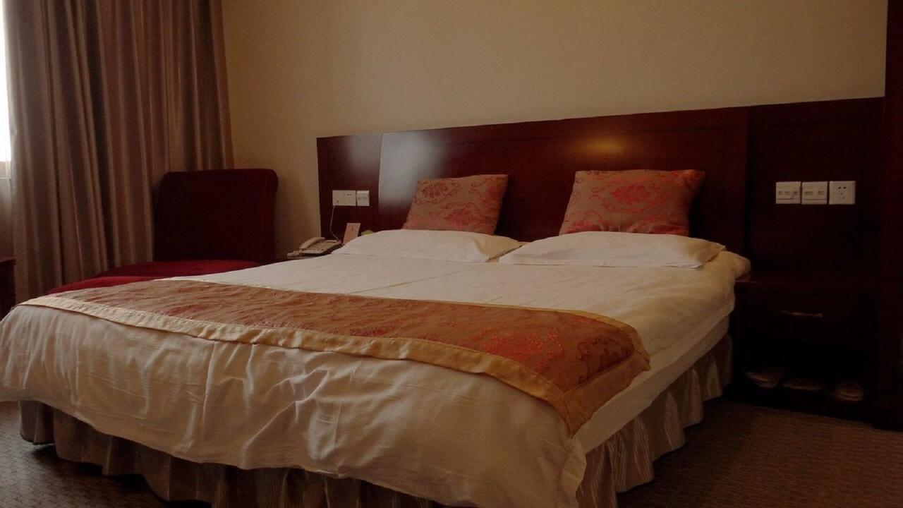Wenhuayuan Hotel Jiaxing Exterior photo